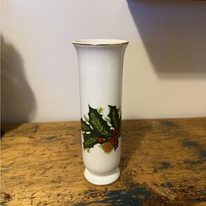 Festive White Vase with Holly Design